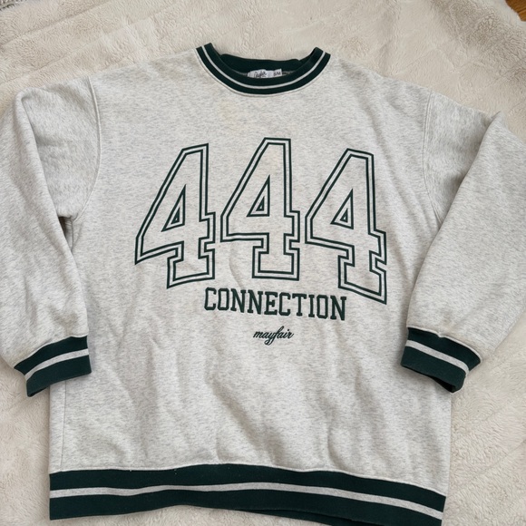 The Mayfair Group Tops - 444 Fleece Crewneck Sweatshirt
THE MAYFAIR GROUP